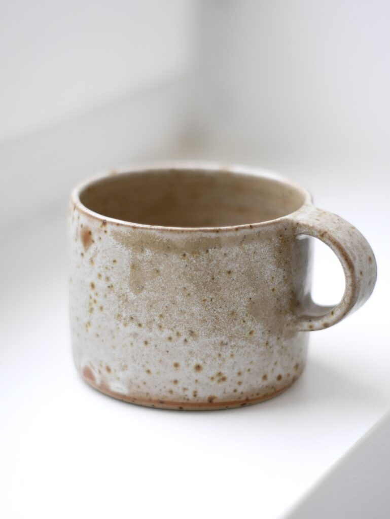 Mug en céramique fait main